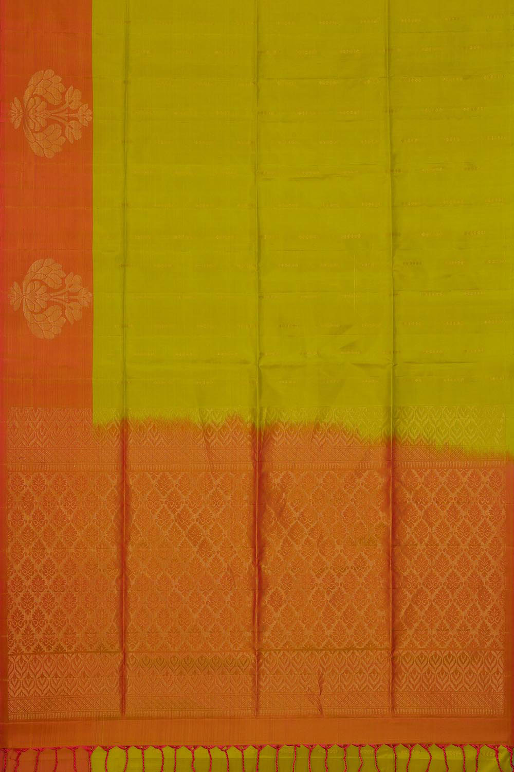 Image of Simple Yet Elegant Green Saree