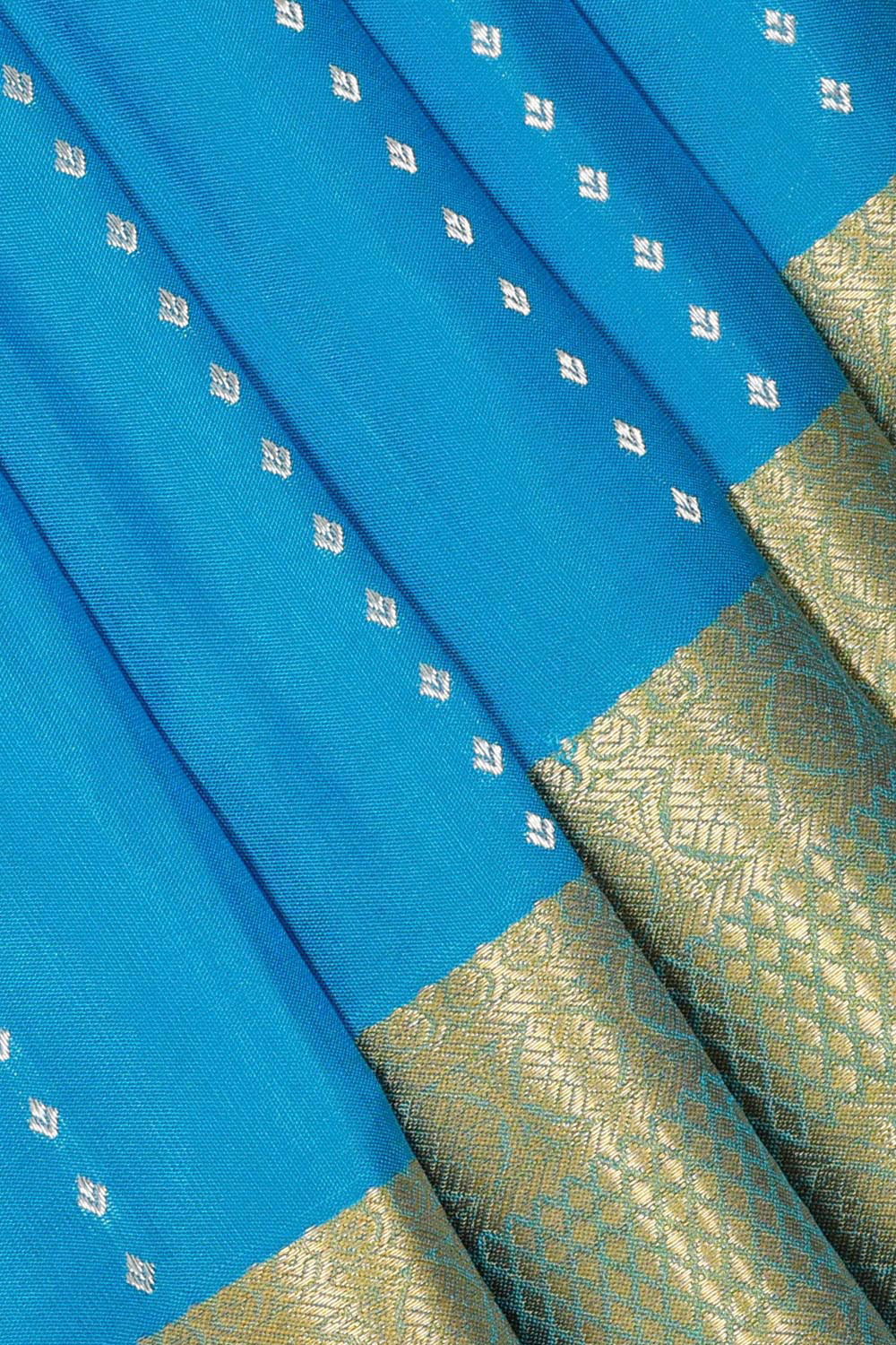 Image of Simple Yet Elegant Blue Saree