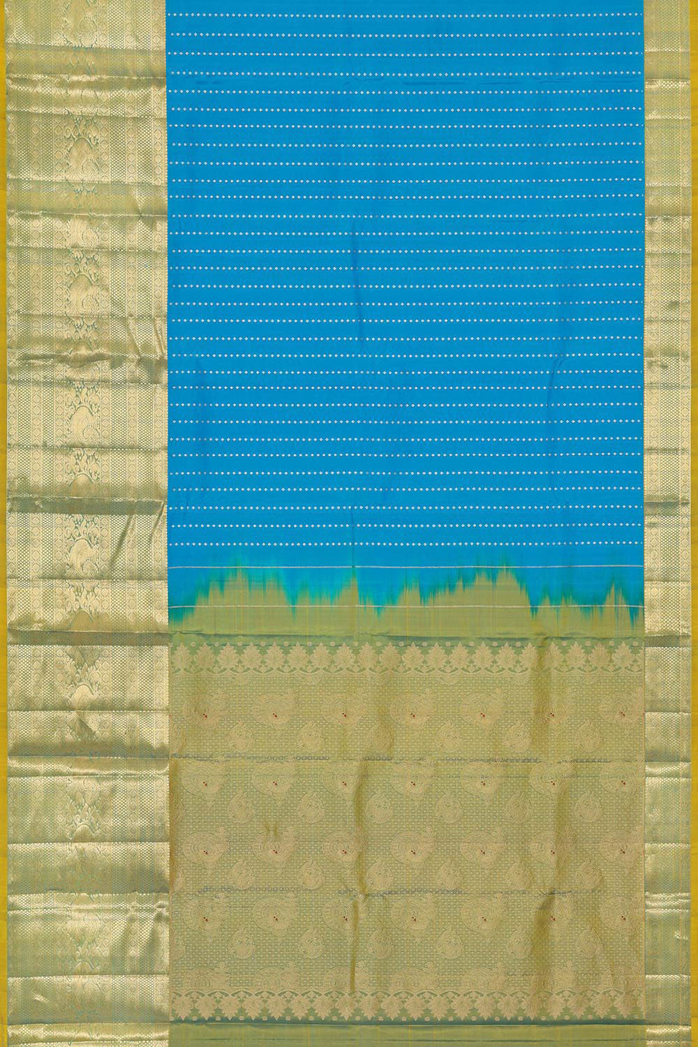 Image of Simple Yet Elegant Blue Saree