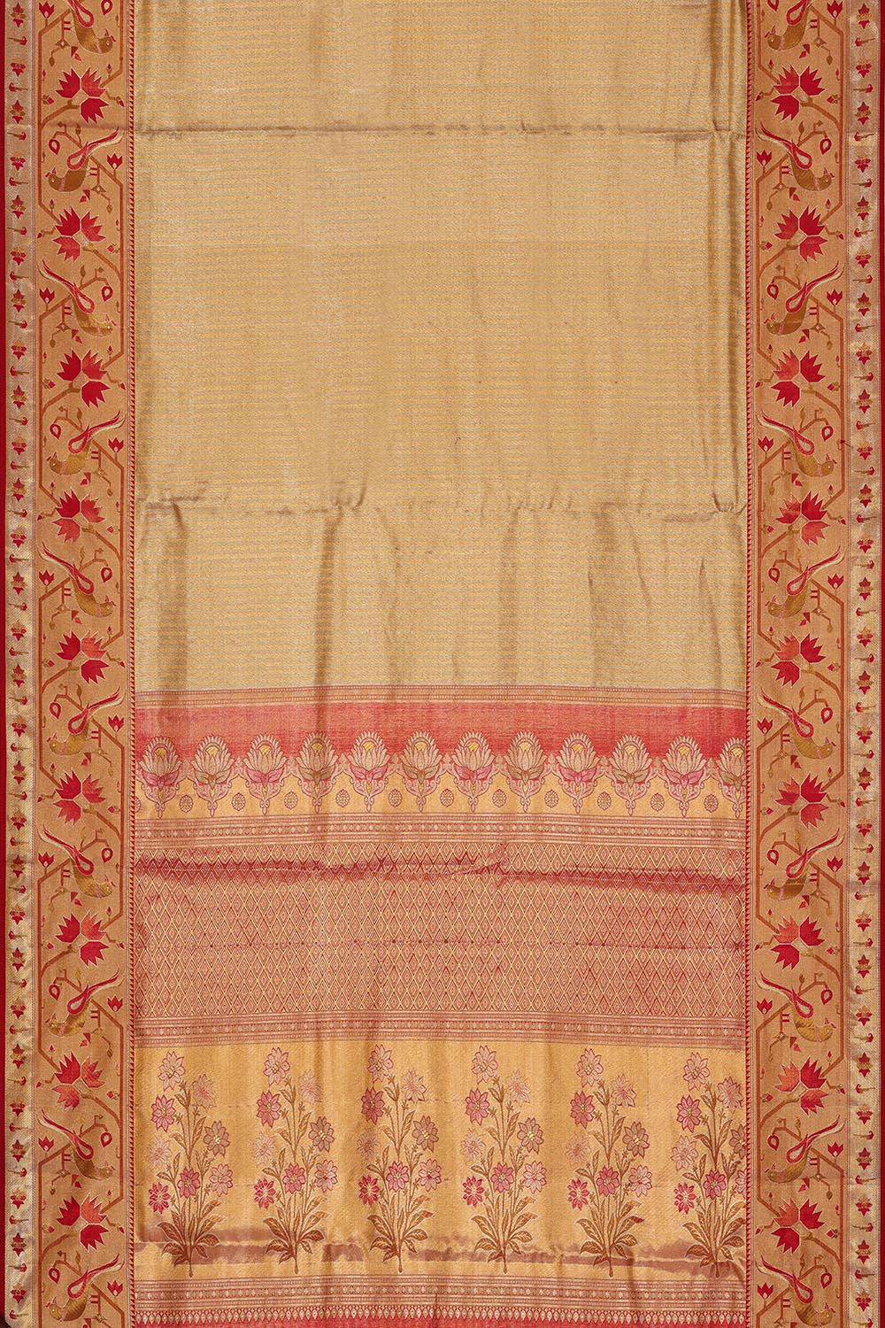 Kanchipattu Gold Colour Brocade Saree