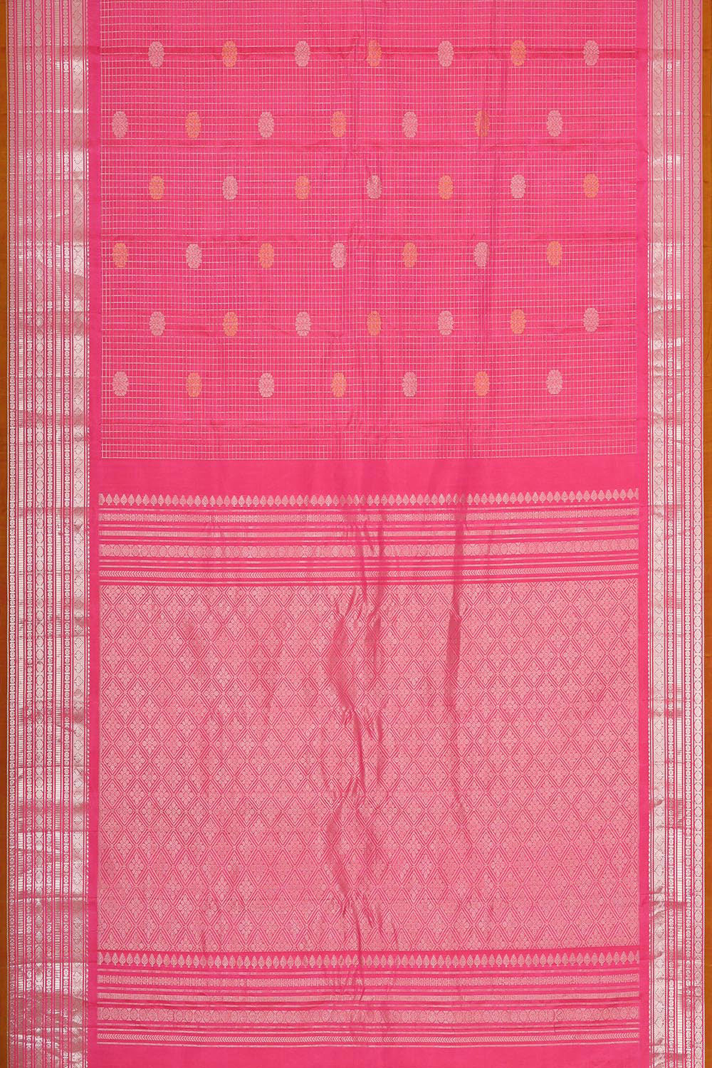 Gadwal Silk Bright Pink Saree