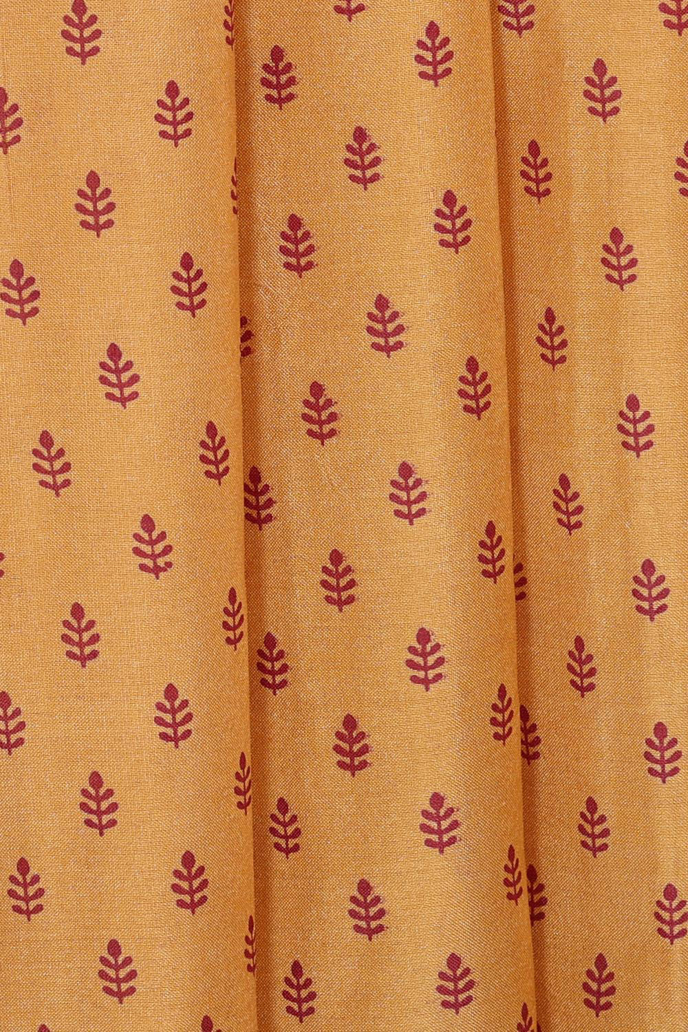 Image of Printed Creamy Yellow Silk Saree
