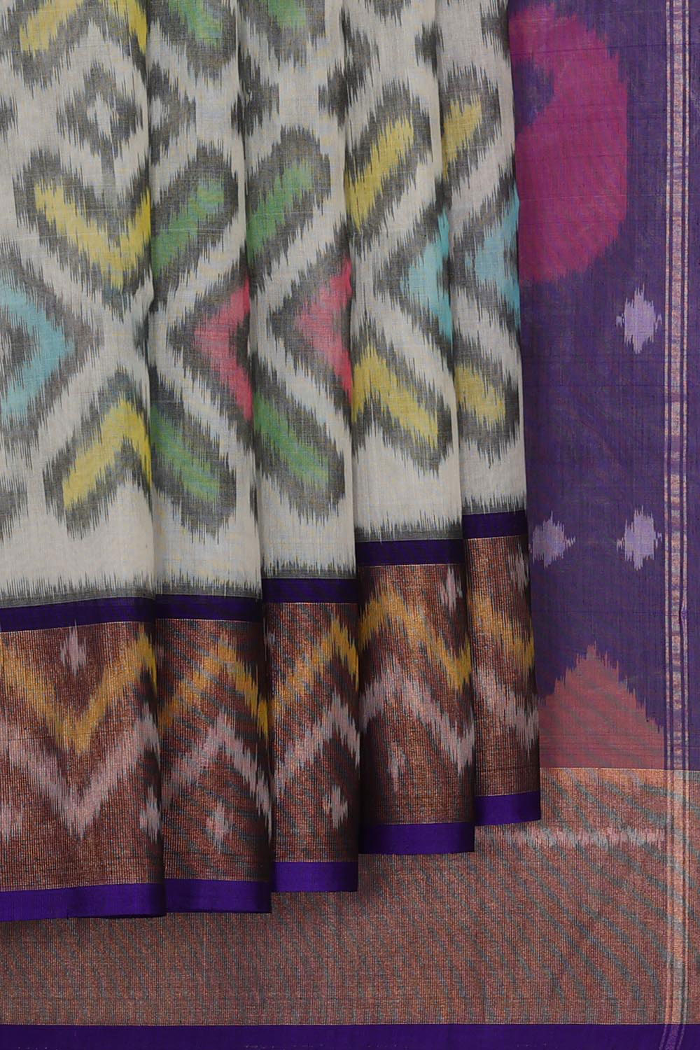 Ikat Silk Cotton Off- White Saree