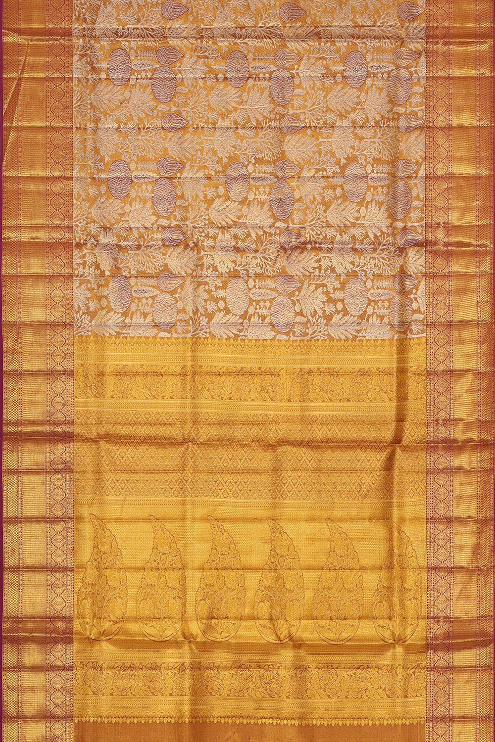 Kanchipattu Gold Tissue Brocade Saree