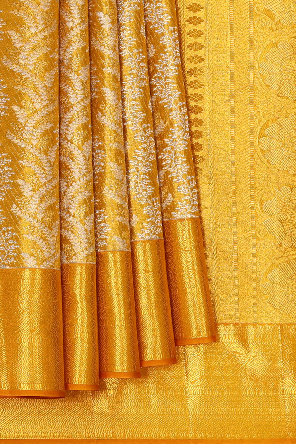 Kanchipattu Gold Tissue Brocade Saree