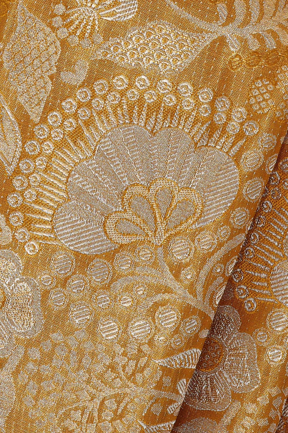 Kanchipattu Gold Tissue Brocade Saree