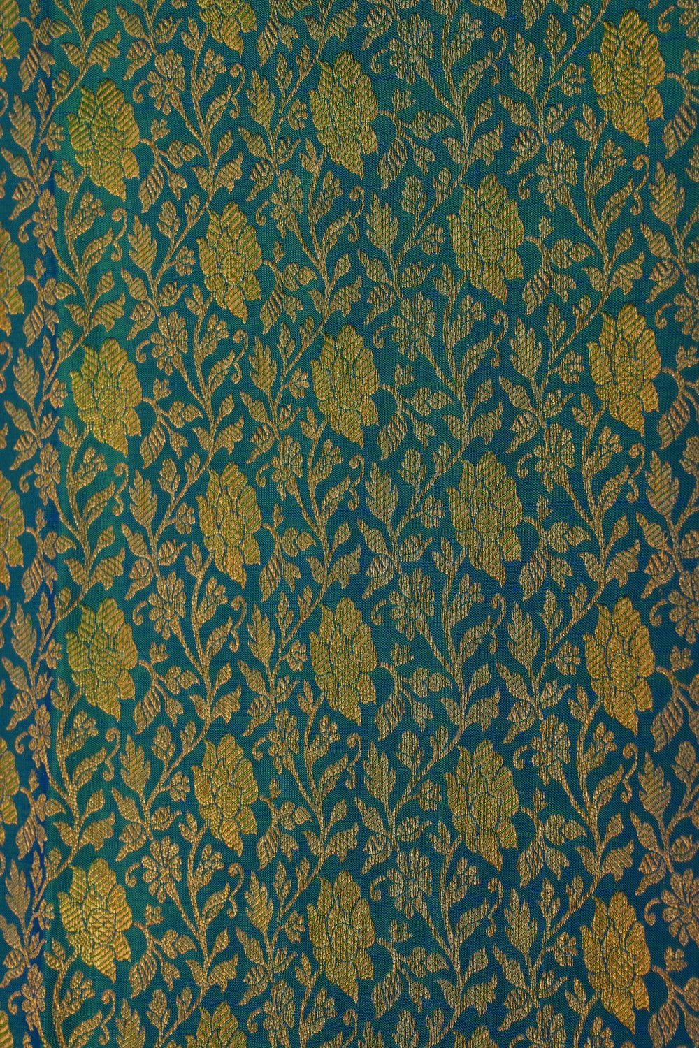 Image of Kanchipattu Teal Green Saree