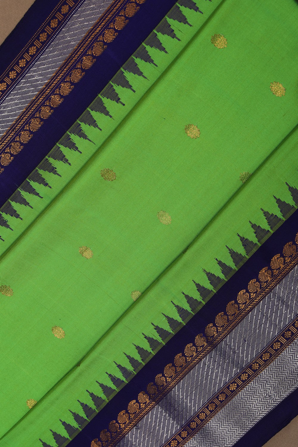 Image of Gadwal Silk Green Saree