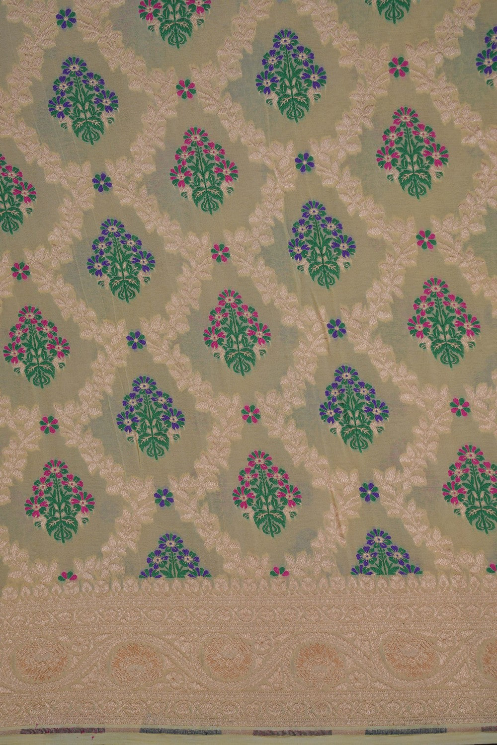 Image of Banarasi Georgette Cream Saree