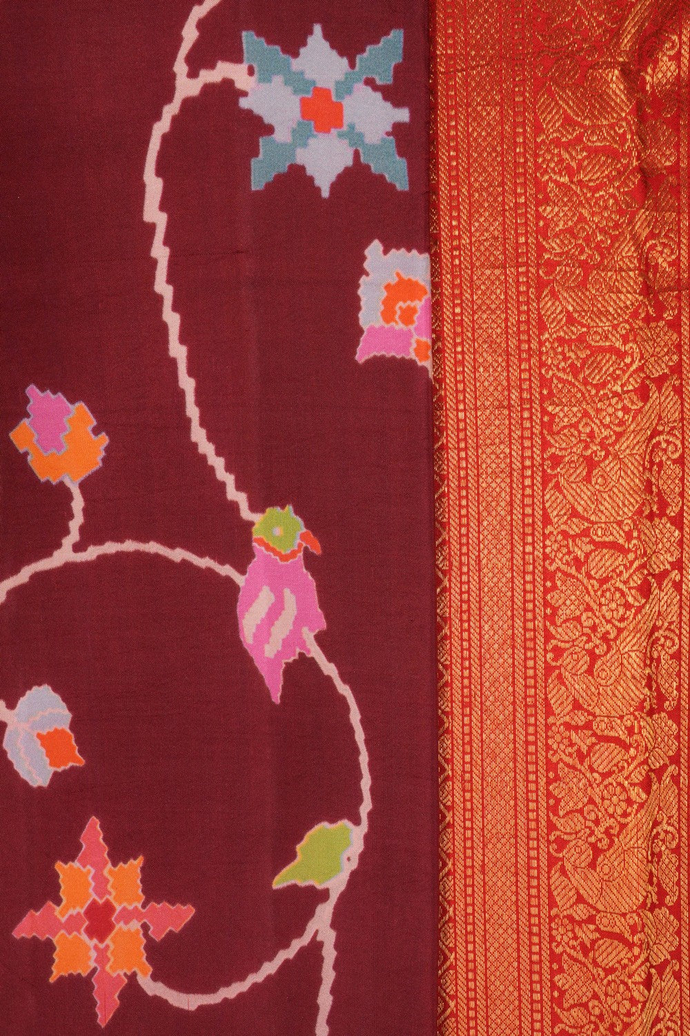 Kanchipattu Birds Perched Saree