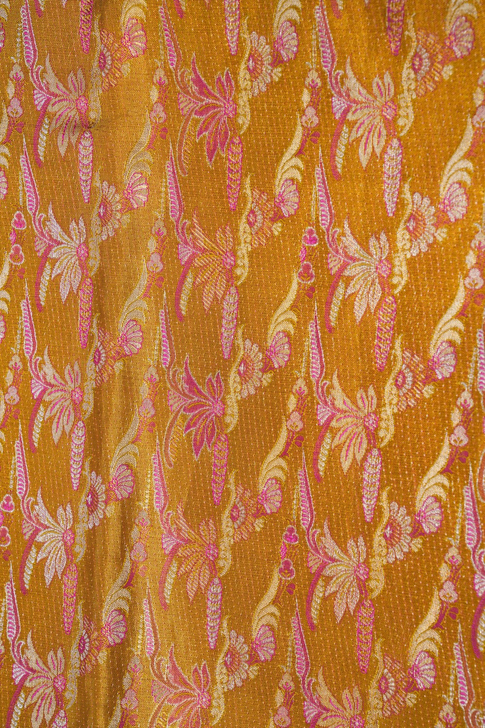 Image of Kanchipattu Tissue Brocade Gold Saree