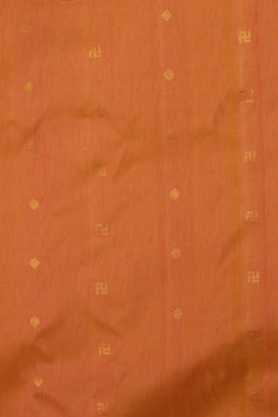 Image of Simple Yet Traditional Gadwal Silk Peach Saree