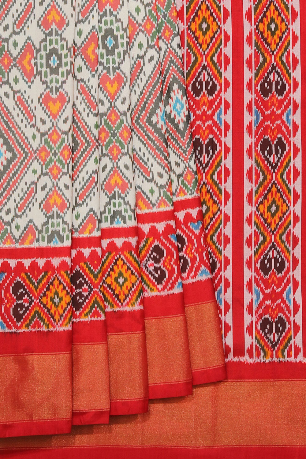 Collection of Pochampally Ikat Silk Off-White Saree in a gallery layout