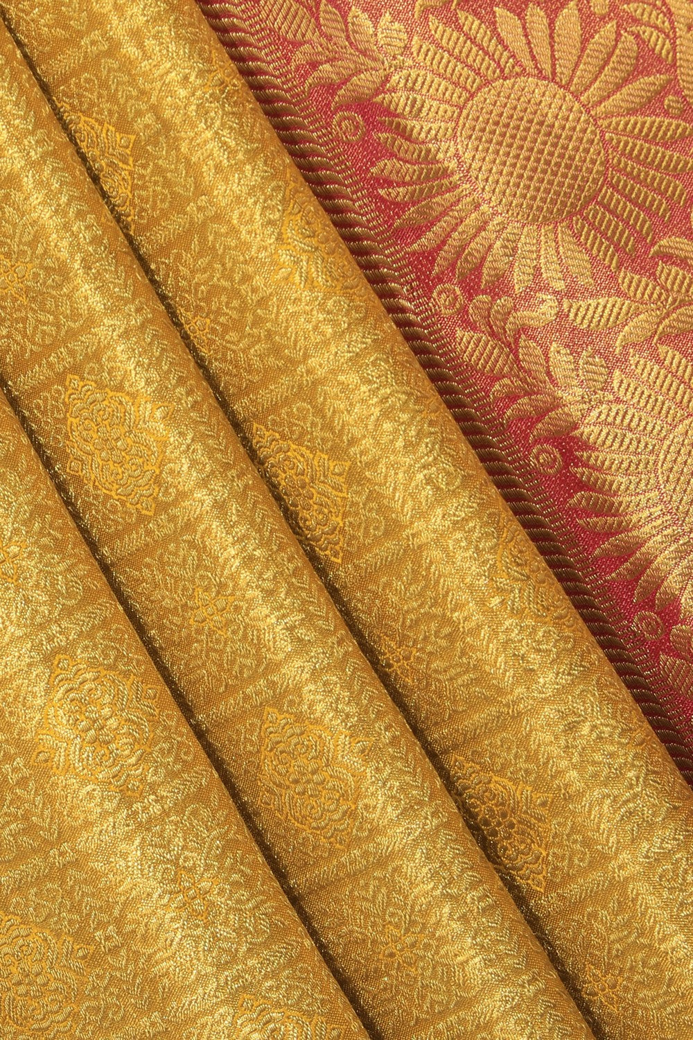 Kanchipattu Tissue Brocade Gold-Green Saree