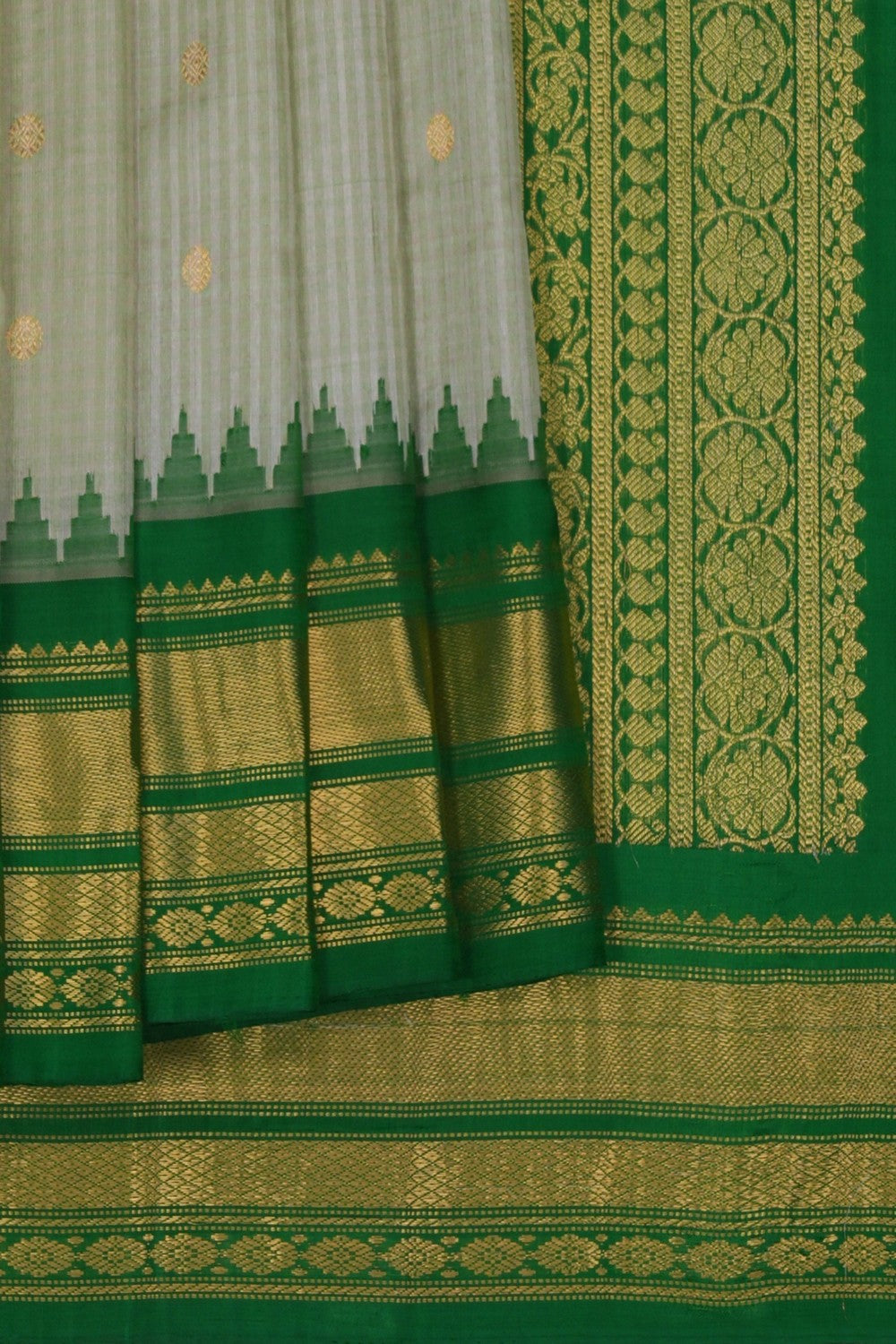 Image of Gadwal Cotton Silk Kattam Light-Green Saree