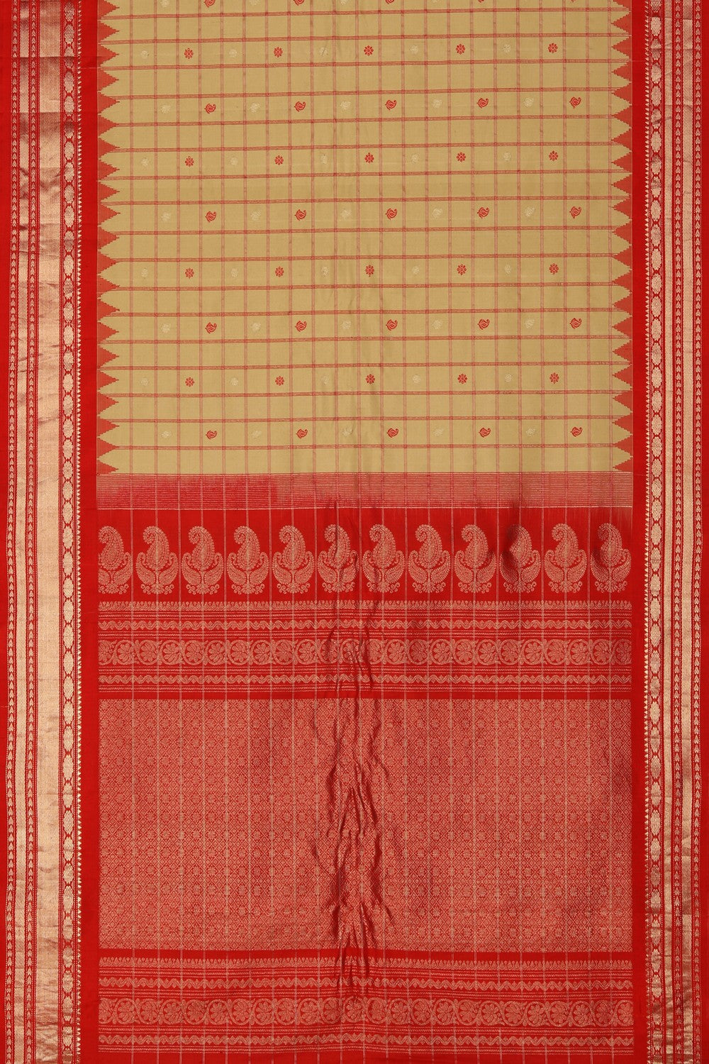 Gadwal Silk Kattam Beige Saree