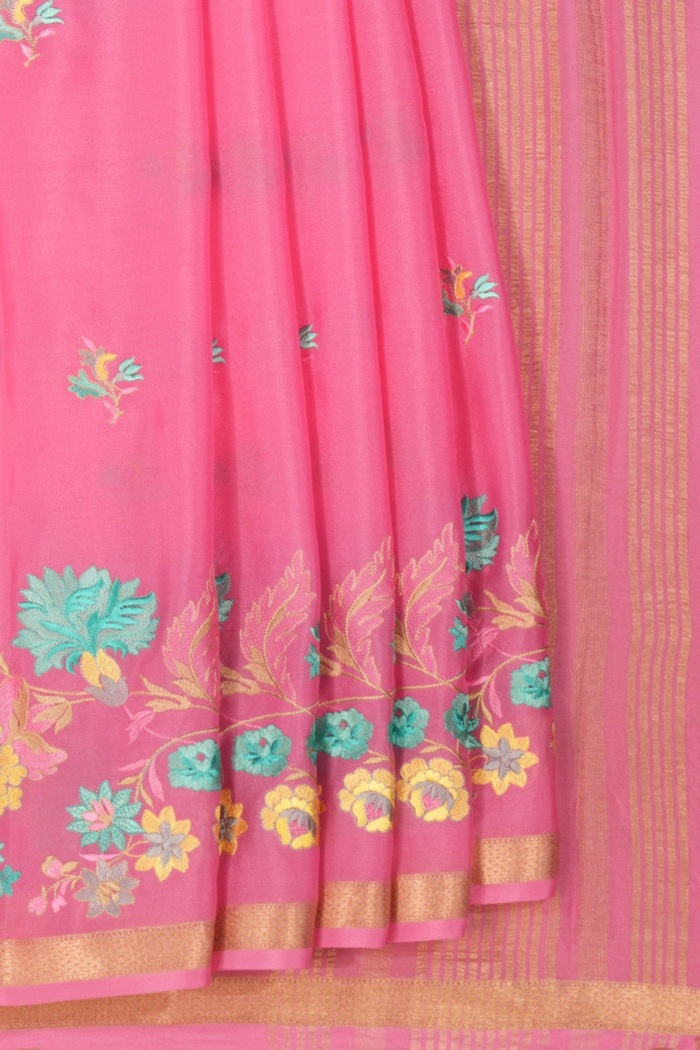 Crepe Saree With Embroidery Work