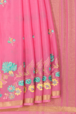 Image of Crepe Saree With Embroidery Work