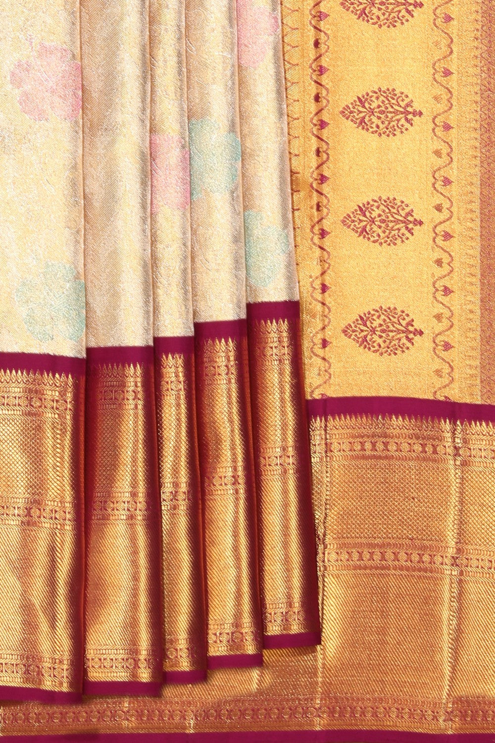 Kanchipattu Tissue Silk Gold Saree