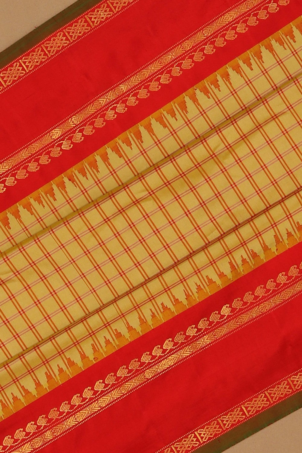 Gadwal Silk Kattam Saree