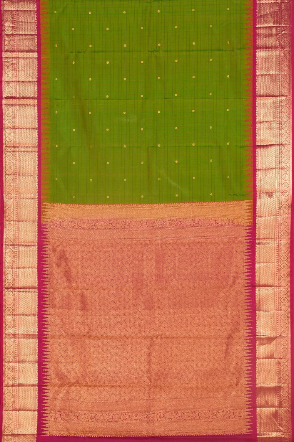 Kanchipattu Kattam Green Saree