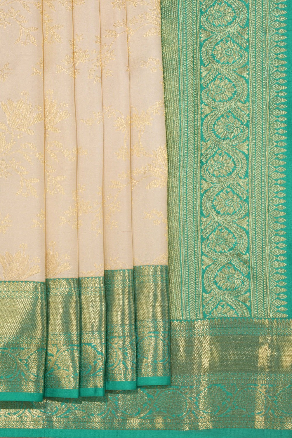 Kanchipattu Brocade Off-White Saree