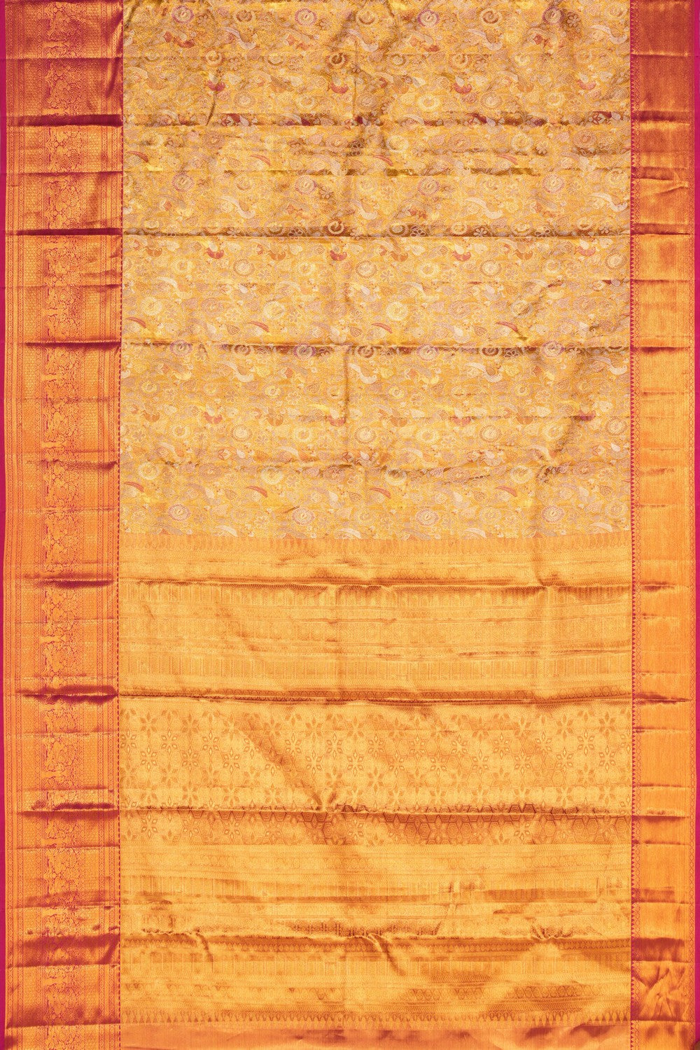 Kanchipattu Tissue Brocade Gold Saree