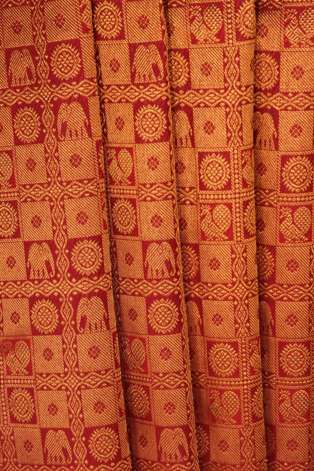 Kanchipattu Brocade Red Saree