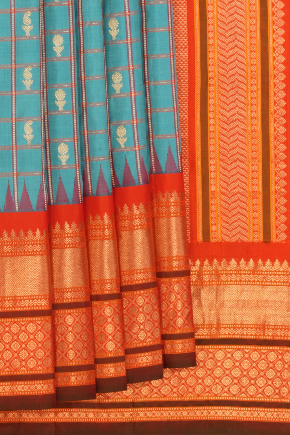 Gadwal Silk Blue Kattam Saree