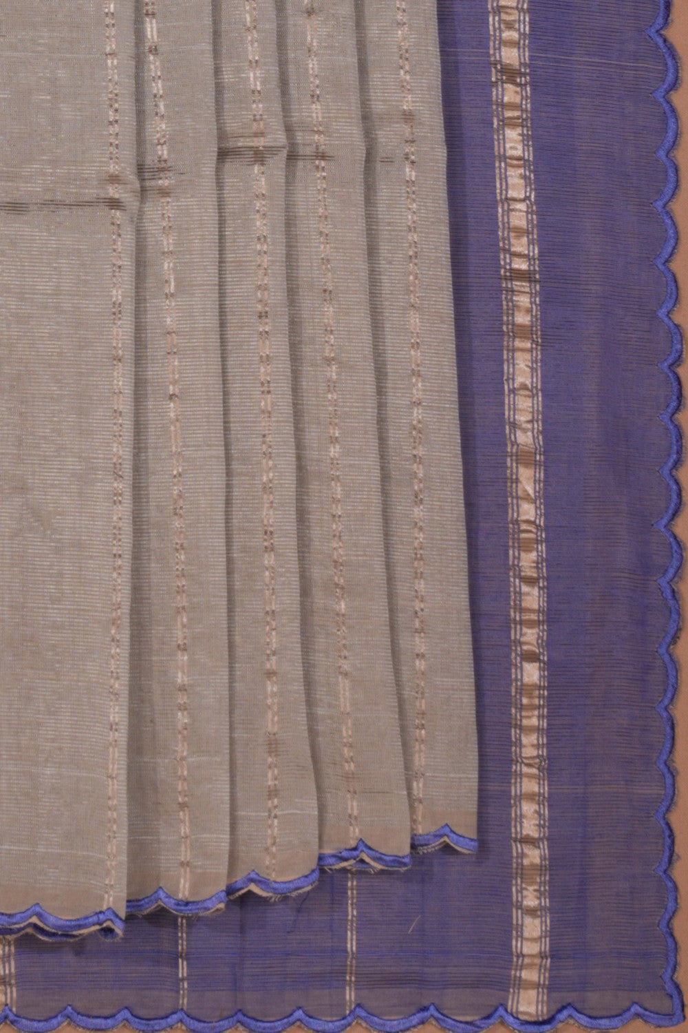 Mangalgiri Silk Grey Saree