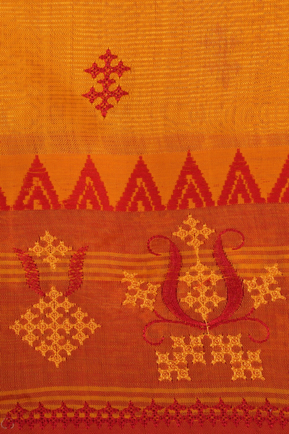 Kasuti Embroidery Mangalgiri Silk Saree