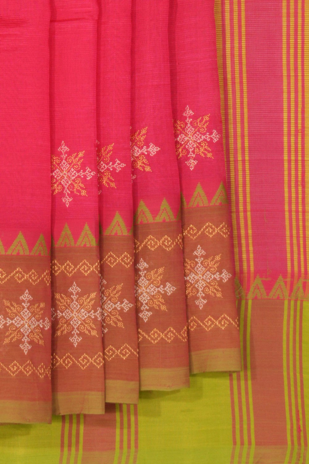 Kasuti Embroidery Mangalgiri Silk Saree