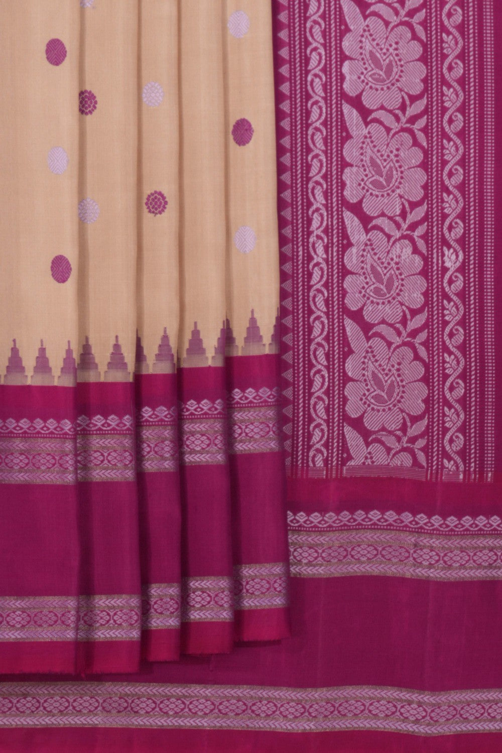 Gadwal Silk Cream Saree