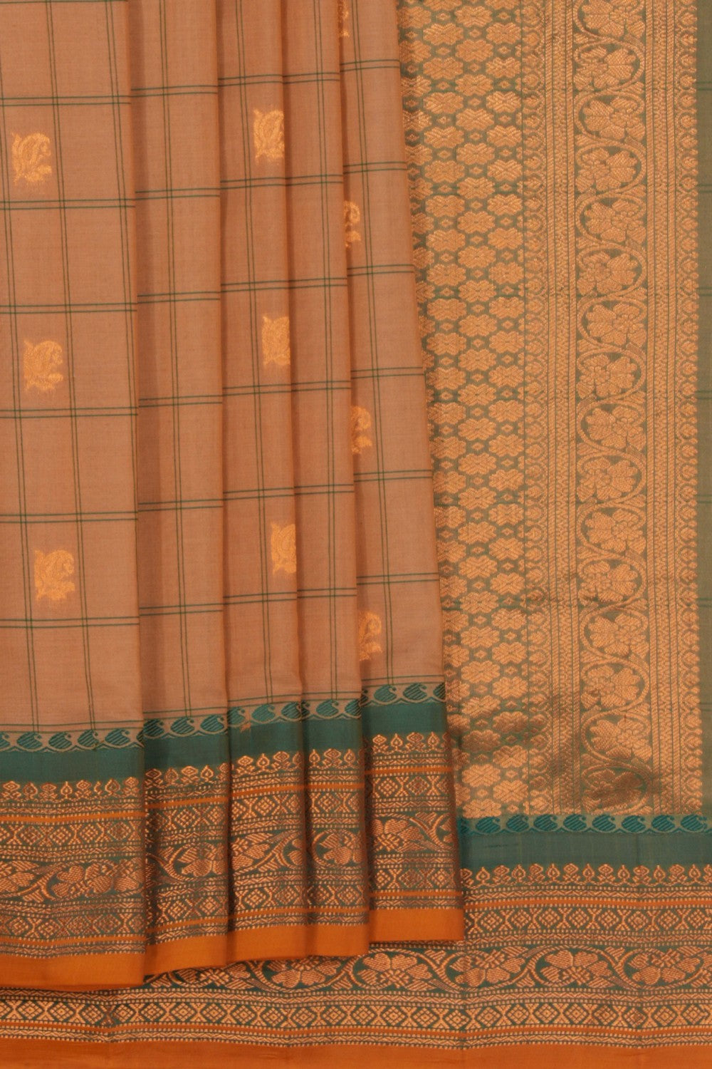 Gadwal Kattam Beige Saree