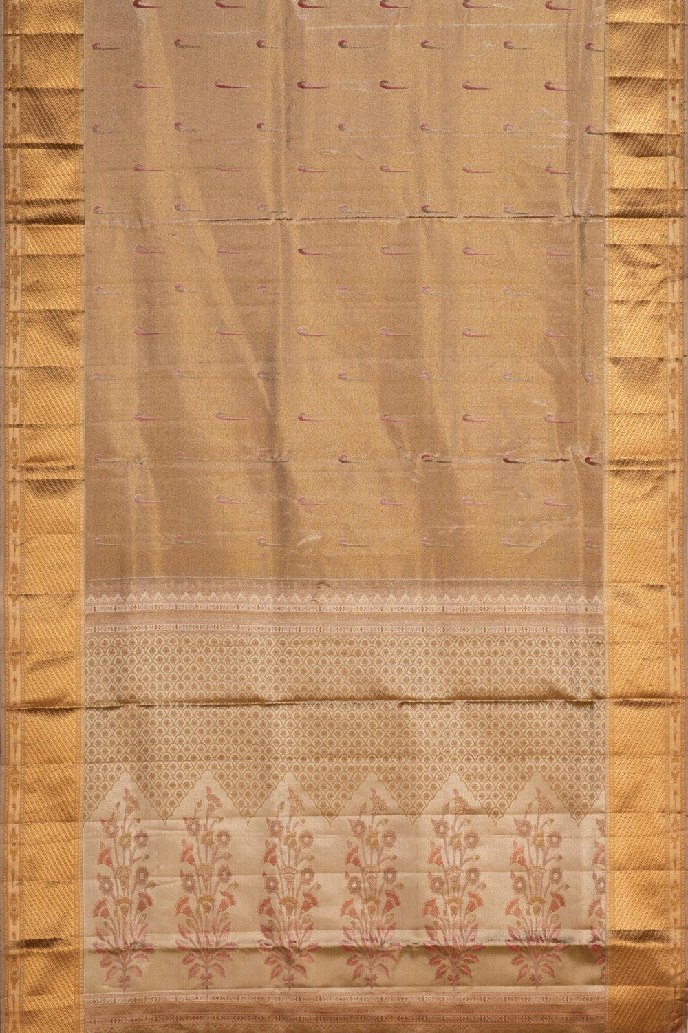 Image of Rangkat Kanchipattu Tissue Silver Saree