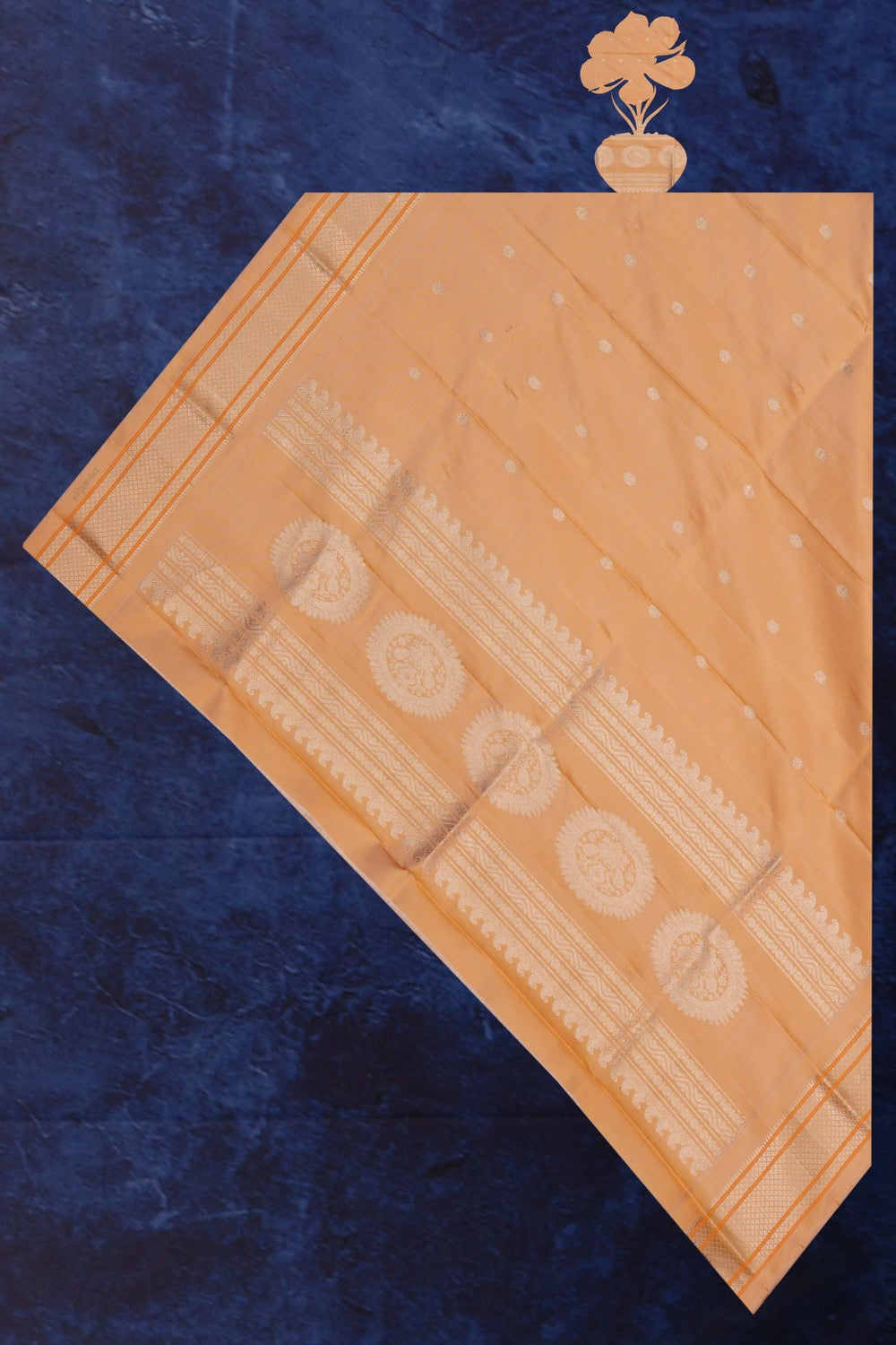 Gadwal Silk Beige Dupatta