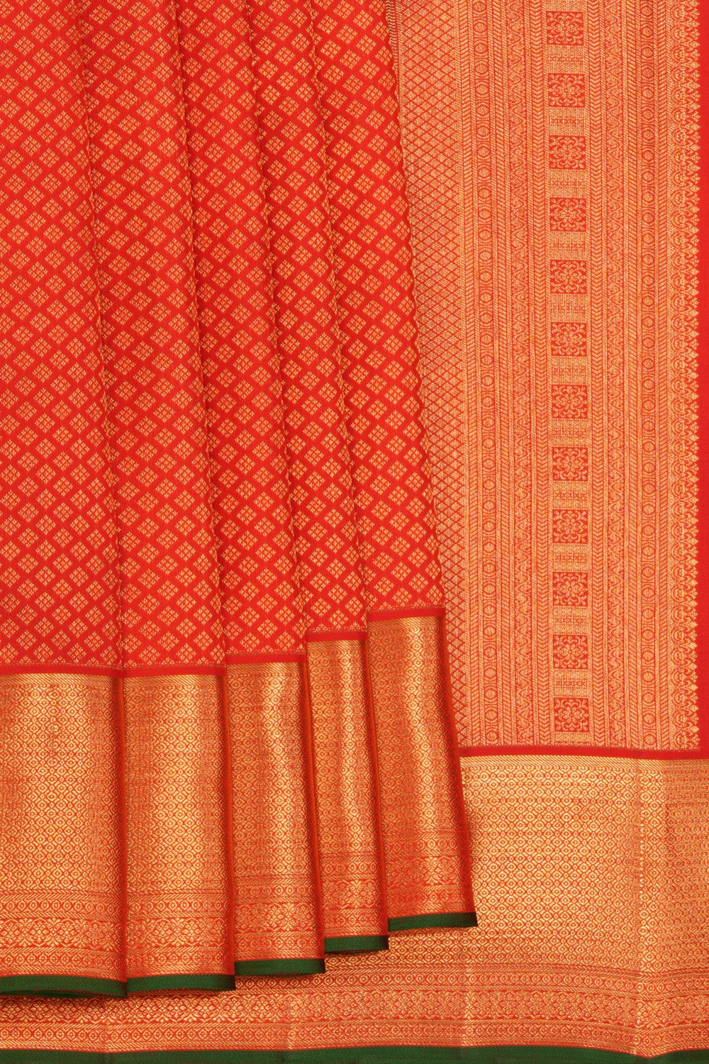 Kanchipattu Brocade Red Saree