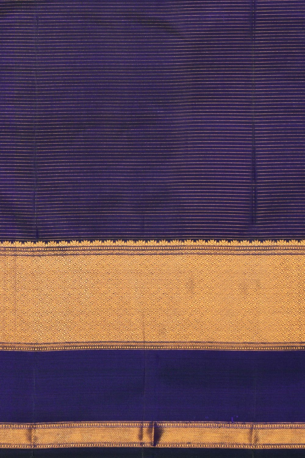 Kanchipattu Kattam Purple Saree