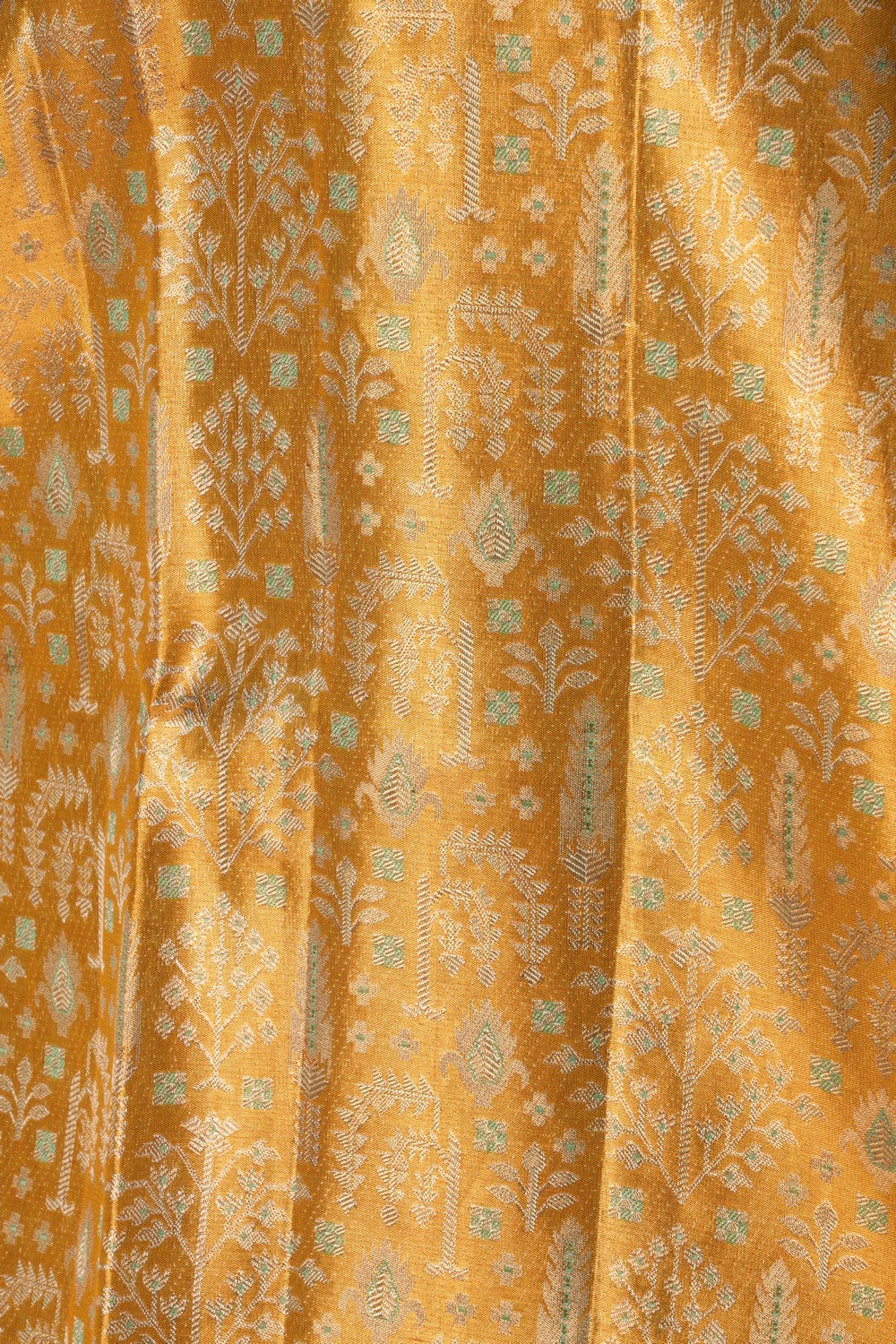 Kanchipattu Gold Tissue Brocade Saree