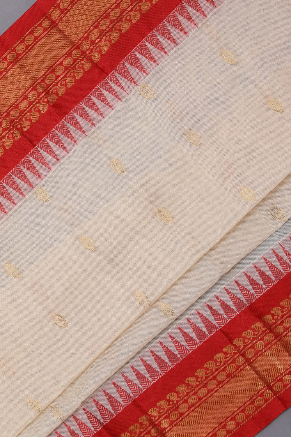 Gadwal Cotton Off-White Saree