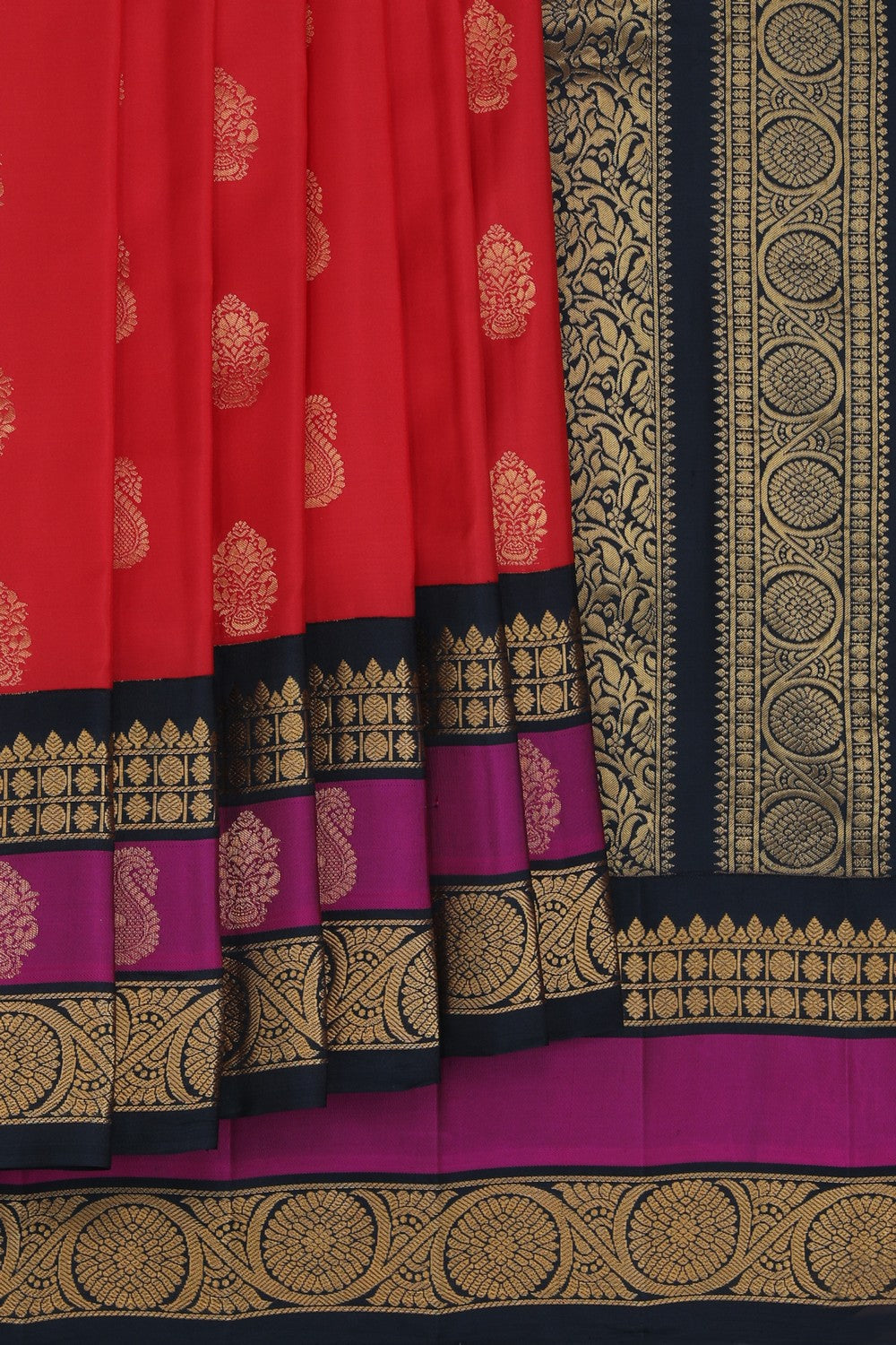 Gadwal Silk Red Saree