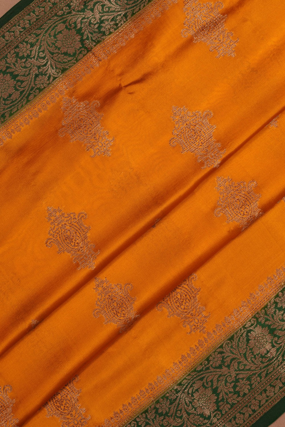 Banarasi Chiniya Silk Saree