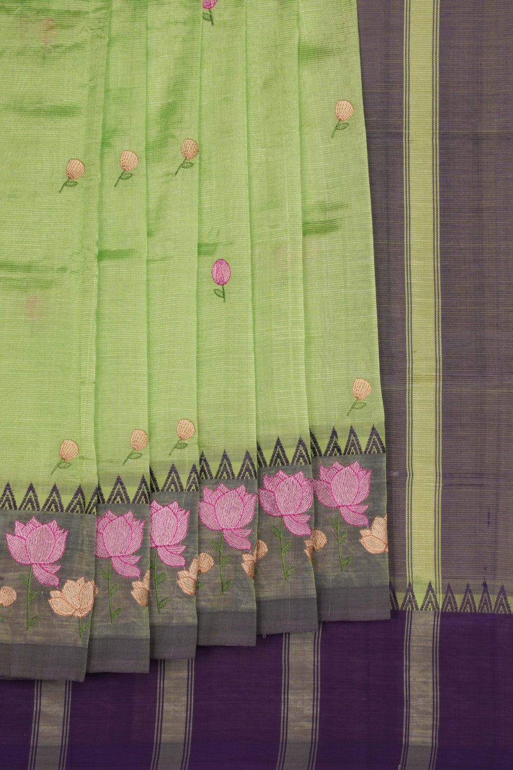 Mangalgiri embroidery saree