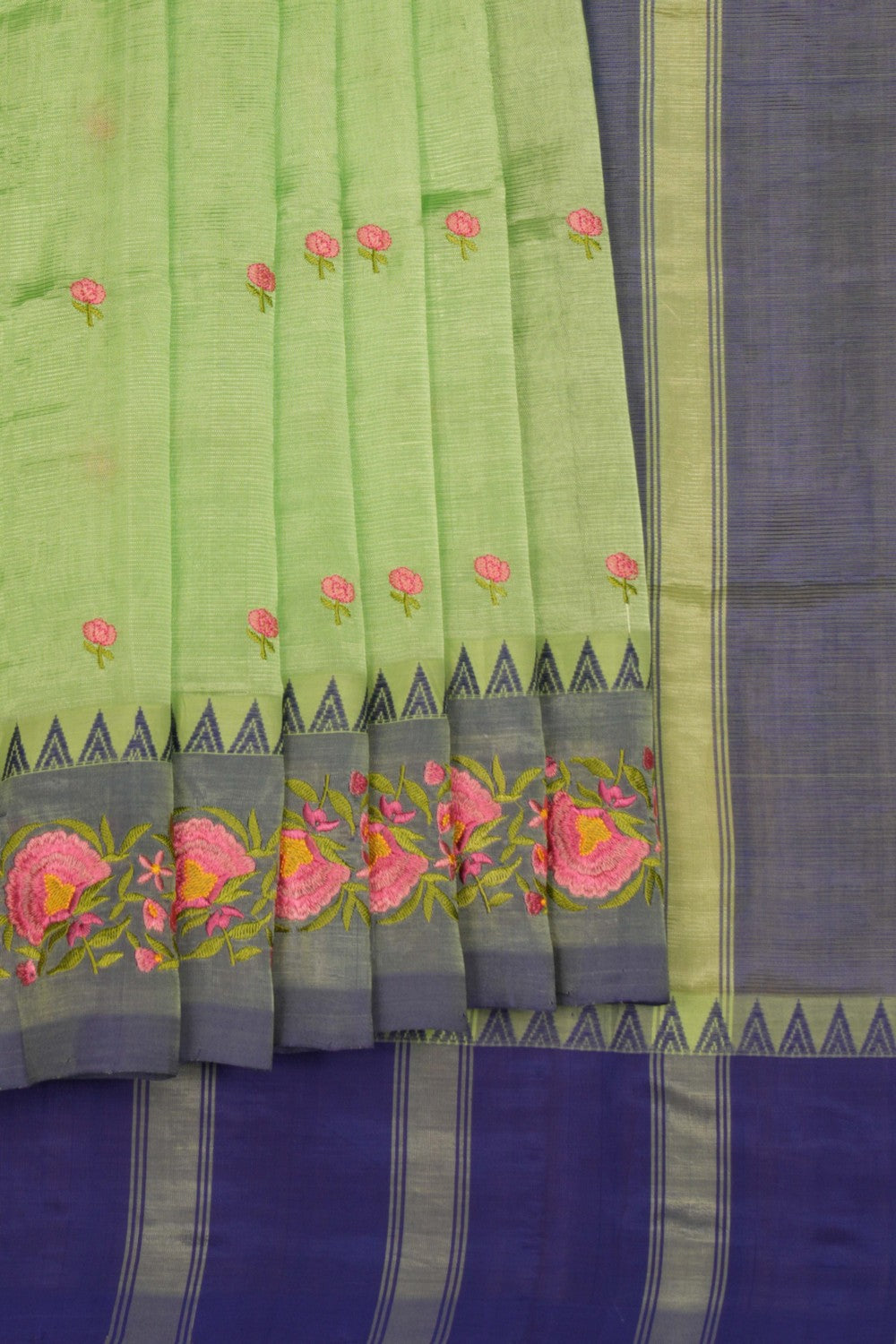 Mangalgiri embroidery saree