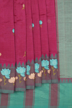 Image of Mangalgiri embroidery saree