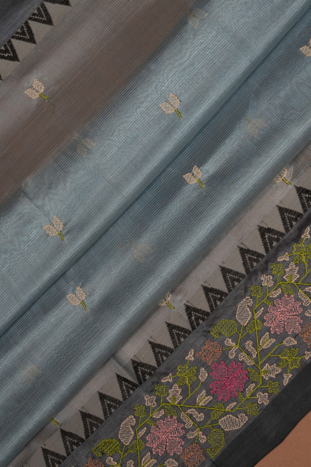 Mangalgiri embroidery saree