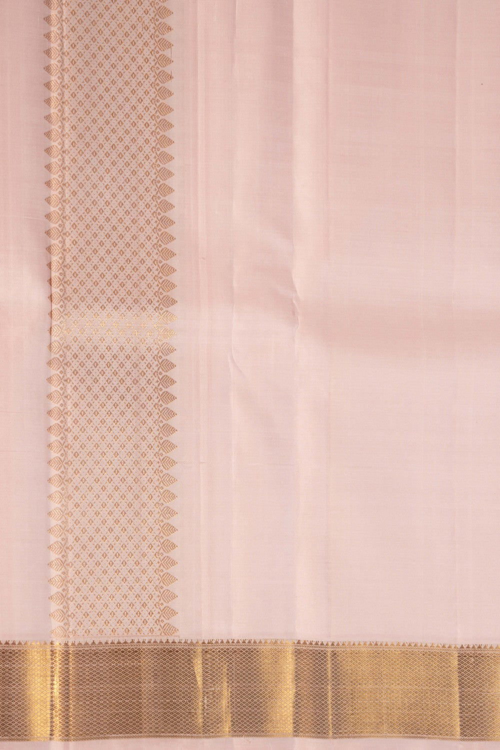 Image of Arani Silk Pink Traditional Dhoti With Kanduva (8 X 4)