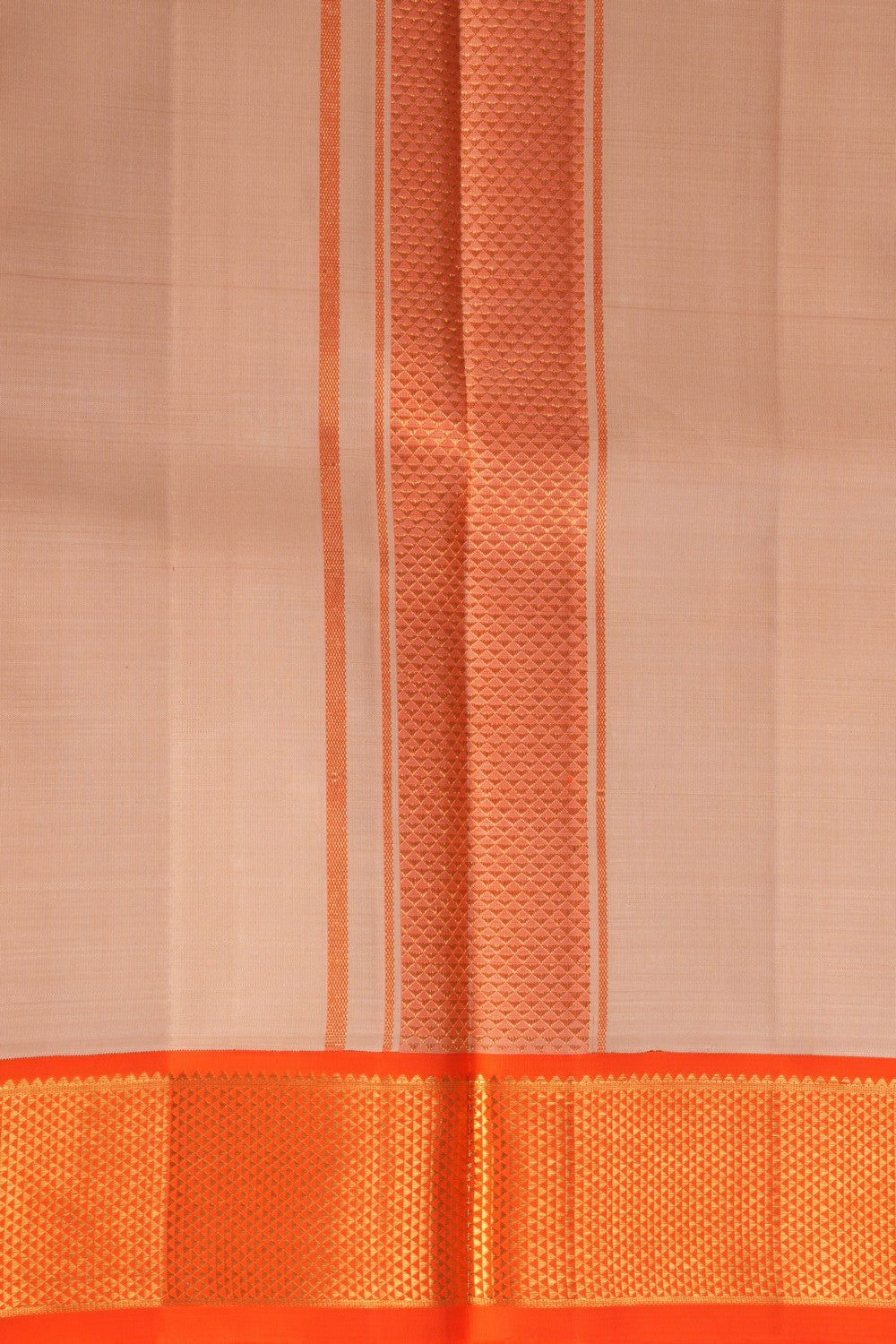 Image of Kanchi Silk Off-White Dhoti With Kanduva (8 X 4)