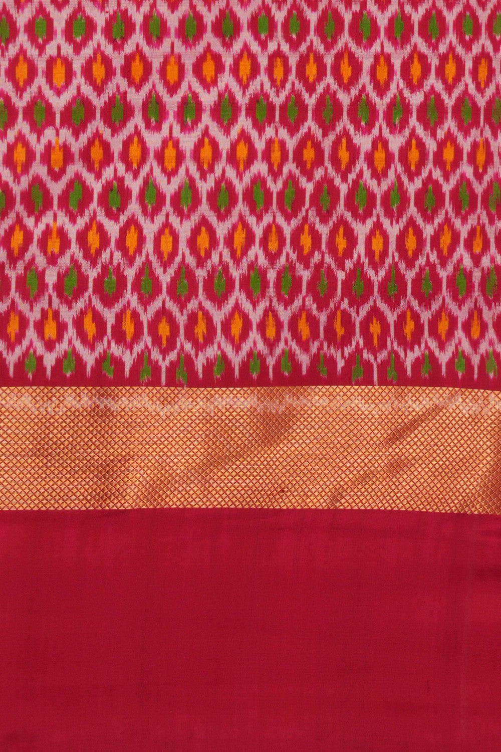 Pochampally Ikat Silk Kattam White Saree