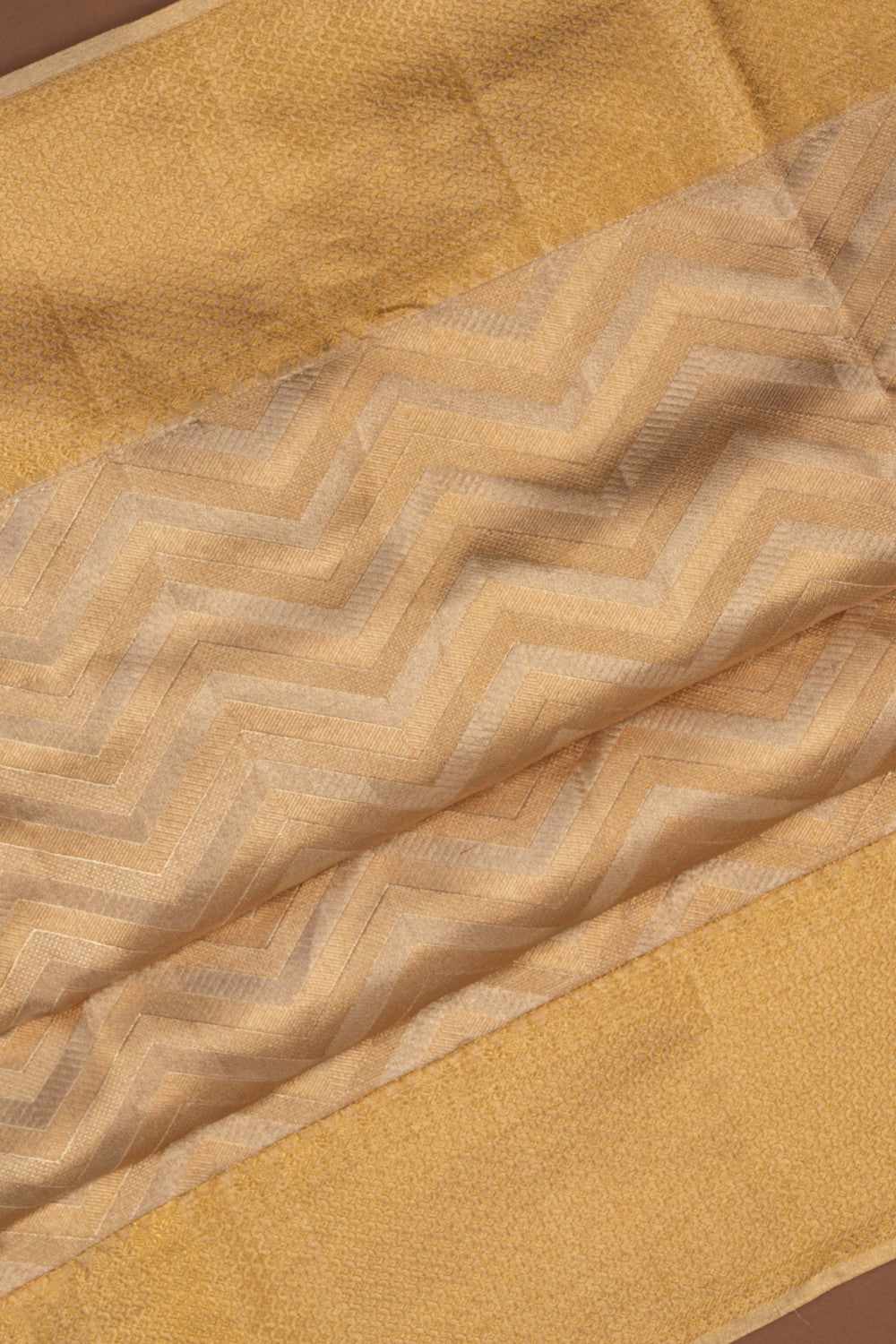 Kanchipattu Tissue Brocade Gold Saree